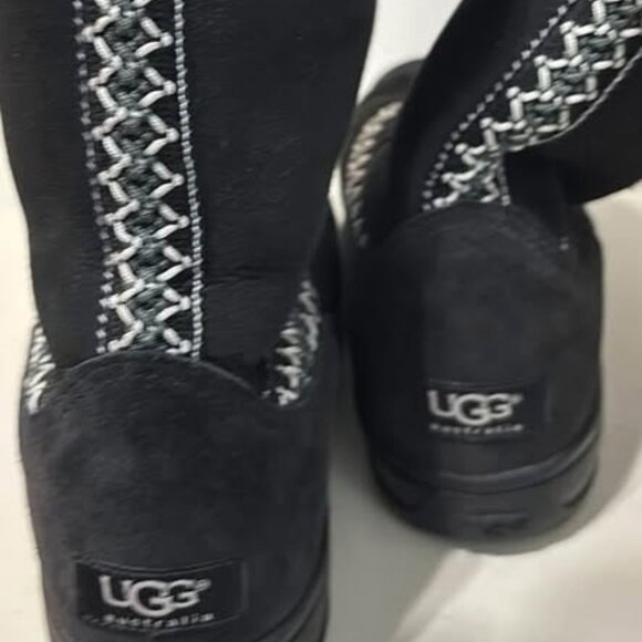 UGG Women's Sundance Revival Size 8 Black - Picture 3 of 5